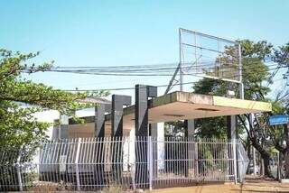 Antigo Clube Surian, localizado na Avenida Mato Grosso (Foto/Arquivo: Henrique Kawaminami)