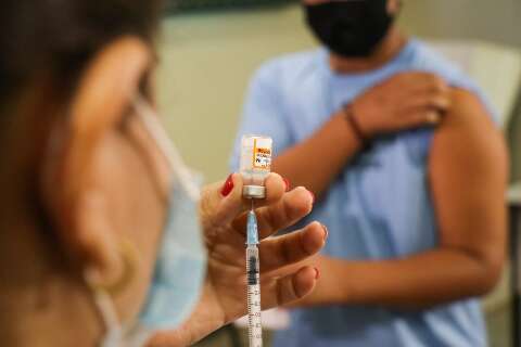 MS libera 4ª dose de vacina para pessoas de 40 anos