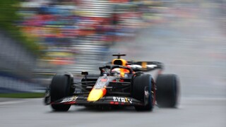 Verstappen durante volta rápida no treino classificatório (Foto: Divulgação)