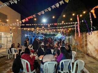 Festa aconteceu na Rua do Comércio, no Bairro Jardim Nhanhá. (Foto: Samuel Isidoro)