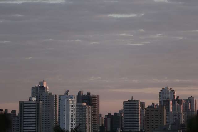 Domingo amanhece gelado na Capital e previs&atilde;o &eacute; de chuva e mais frio para MS