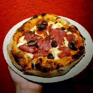 Pizza é individual e segue receita da autêntica massa napolitana. (Foto: Arquivo pessoal)
