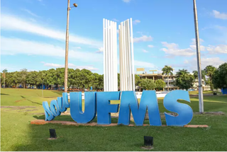 As vagas são para o período noturno e as aulas vão começar no dia 7 de julho. (Foto: Paulo Francis)