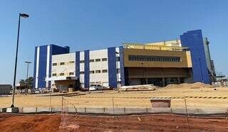 Unidade hospitalar quando estava em fase final de construção será estratégica para a região do Bolsão. (Foto: Divulgação)