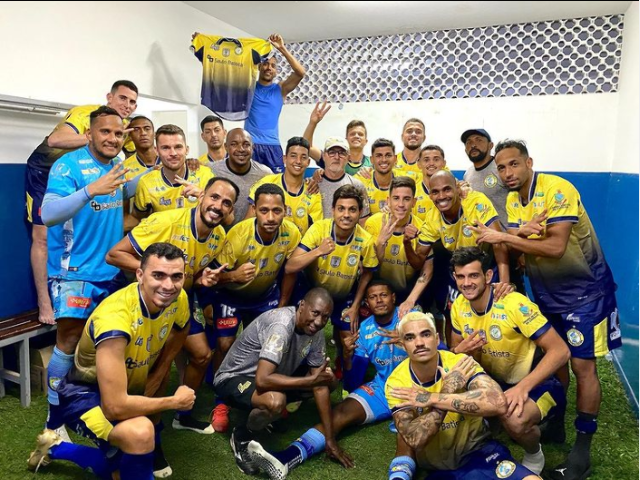 Na casa do rival, Costa Rica vence o Gr&ecirc;mio An&aacute;polis/GO por 2 a 1