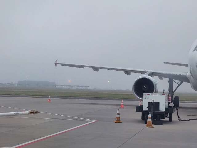 Aeroporto da Capital tem neblina forte no come&ccedil;o da manh&atilde;, mas opera normalmente