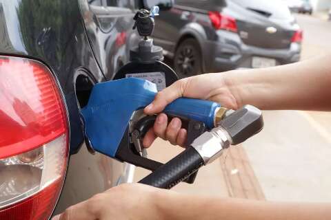 SP reduz ICMS da gasolina e “fica mal” com outros governos 