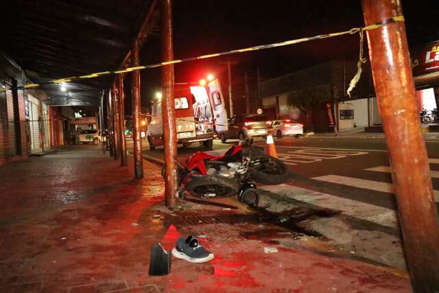 C&acirc;mera flagra acidente que matou motociclista de 43 anos na Marechal Deodoro