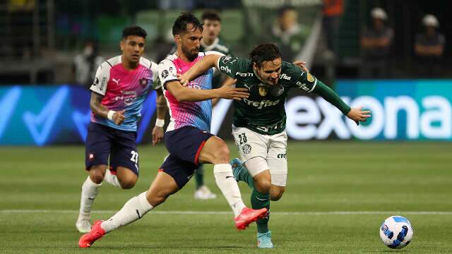 Palmeiras atropela Cerro Porte&ntilde;o com goleada de 5 a 0 e garante vaga nas quartas