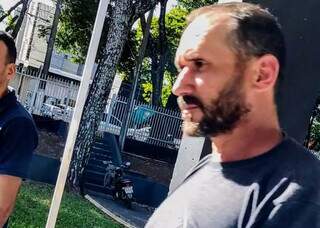Homem que matou suposto amante da esposa a tiros &eacute; encaminhado para a PED