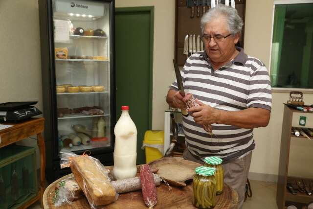 Varanda &eacute; mordomia de ga&uacute;cho, que mata saudade do Sul com salame