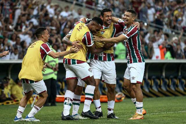 Fred d&aacute; adeus aos campos em duelo com vit&oacute;ria do Fluminense 