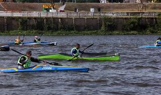 Disputa foi organizada pelos canoístas de Porto Murtinho, com o apoio da Fundesporte. (Foto: Sílvio Andrade)