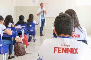 O Colégio respeita a individualidade do aluno e faz atendimento personalizado. (Foto: Henrique Kawaminami)