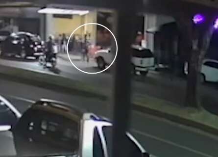 Câmera flagrou pistoleiros de moto executando líder do PCC em Dourados