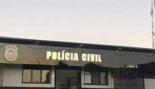 Fachada da Delegacia de Polícia Civil de Maracaju, onde o caso foi registrado (Foto: Divulgação)
