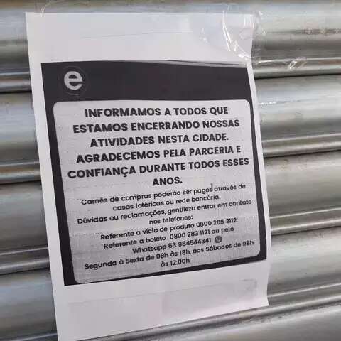 Funcion&aacute;rios demitidos de rede de loja aceitam parcelamento de sal&aacute;rios