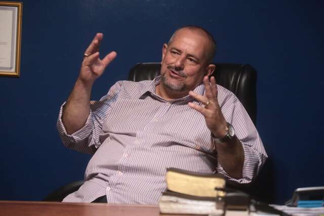 &ldquo;Conheci o crack e a&iacute; foi decad&ecirc;ncia total&rdquo;, diz pastor que morou na rua 