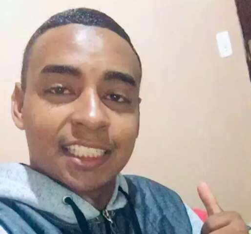 Rapaz assassinado na Vila Nhanh&aacute; tinha s&oacute; 24 anos e passagens pela pol&iacute;cia
