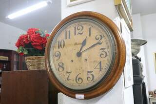 Relógio de corda da Ansoni tem cem anos de criação. (Foto: Paulo Francis)