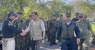 Ministro durante visita em Mato Grosso do Sul. (Foto: Ministério da Defesa) 