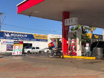 Venda direta das usinas aos postos de combustíveis deixa litro do etanol R$ 4,19