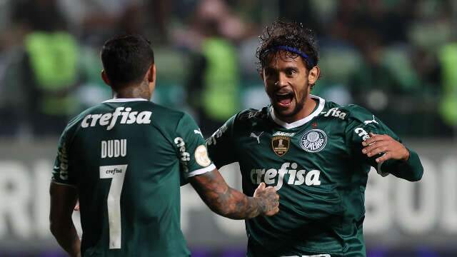 L&iacute;der isolado, Palmeiras vence Am&eacute;rica-MG com gola&ccedil;o de Gustavo Scarpa