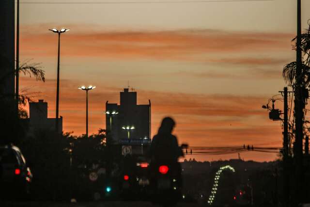 Sexta-feira deve ser com baixa umidade do ar e calor de até 36ºC em MS