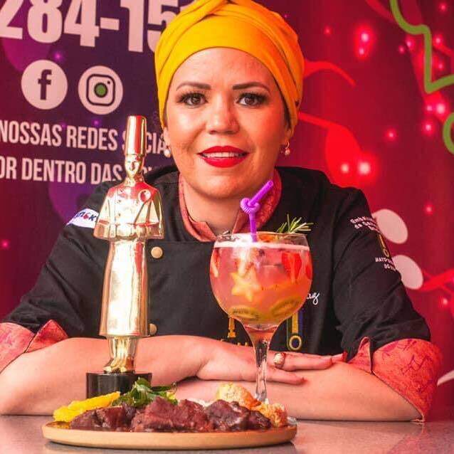 Rainha das quentinhas, Helen Braz concorre ao prêmio de melhor chef do  país - Comportamento - Campo Grande News