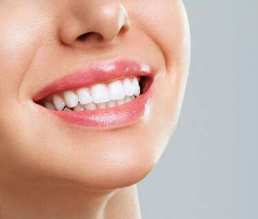 Dentes bonitos e saudáveis: faz bem à saúde bucal e mental