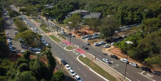 Revitalizado e preservado, Parque dos Poderes &quot;vira&quot; academia ao ar livre