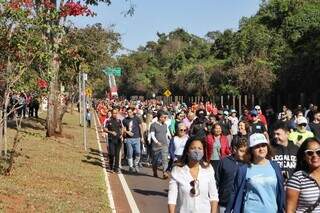 Caminhada marcou inauguração de revitalização do Parque dos Poderes. (Foto: Paulo Francis)
