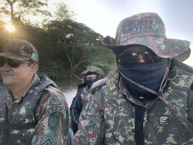 Pol&iacute;cia faz opera&ccedil;&atilde;o em rios do Pantanal para coibir pesca predat&oacute;ria