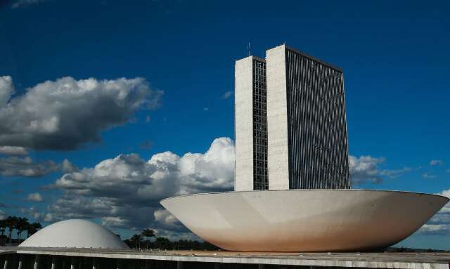 Em clima de elei&ccedil;&otilde;es, Congresso volta do recesso na segunda-feira