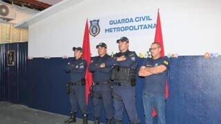 Agentes da GCM em novo posto na Vila Jacy (Foto: Divulgação/PMCG)