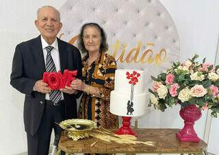 José Cabral de Melo e Irene Wenceslau do Prado e Melo estão casados há 61 anos. (Foto: Arquivo pessoal)