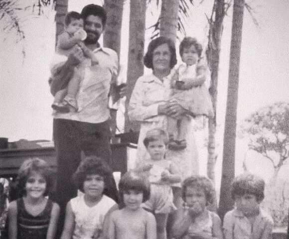 Filhas terminam livro que por 69 anos Ari sonhou deixar de heran&ccedil;a