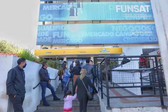 Funsat oferta mais de 1,5 mil oportunidades de emprego na Capital