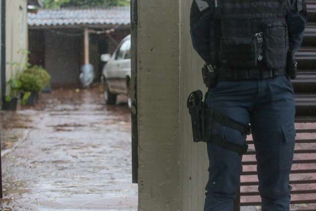 Aposentado &eacute; encontrado morto com marcas de queimadura 