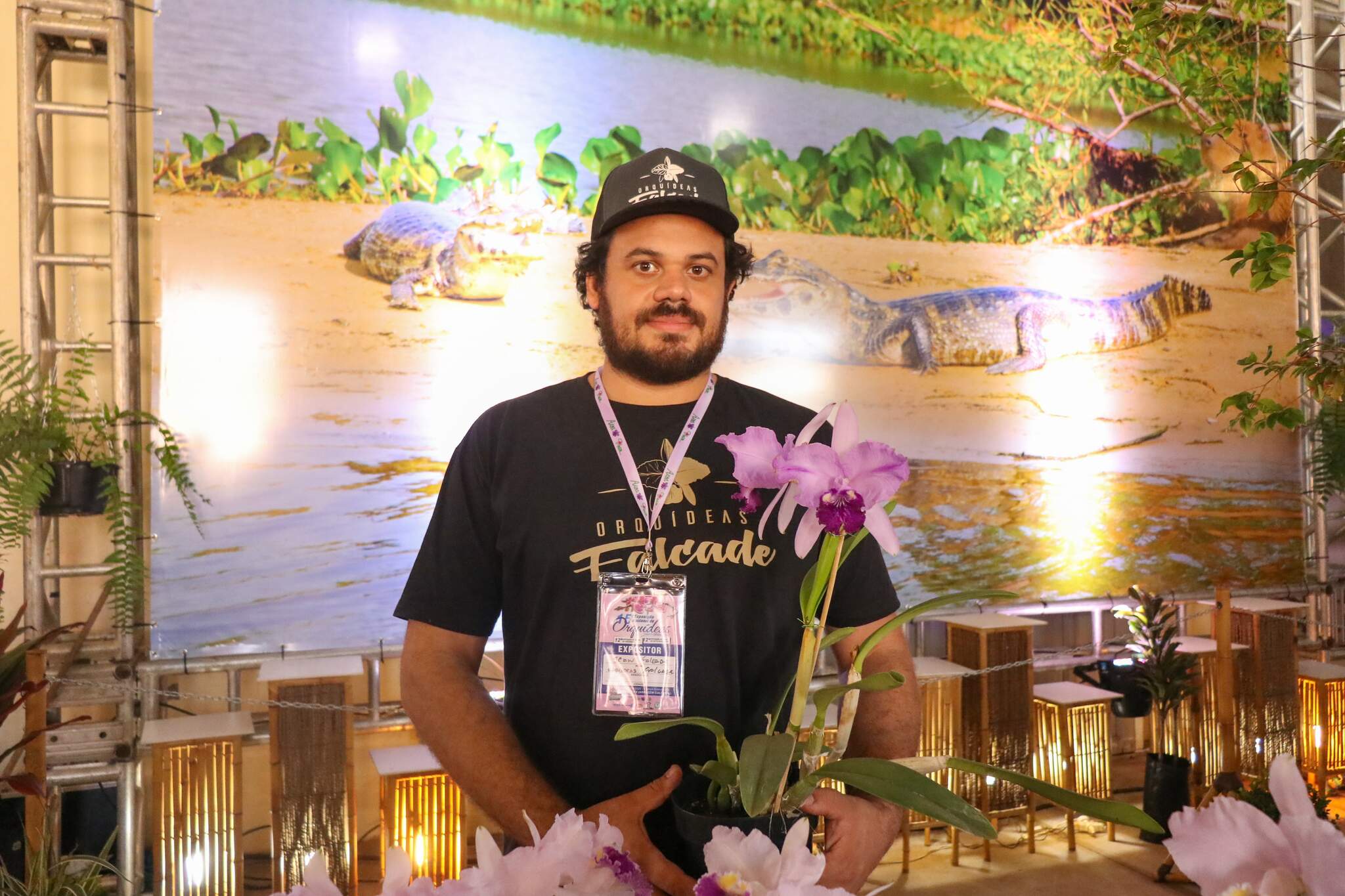 Com plantas de R$ 7 mil, exposição enlouquece quem ama orquídeas - Consumo  - Campo Grande News
