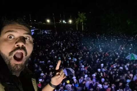 De Sampa, Caminhão Tenebroso agita multidão em festa na Capital