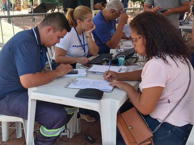 Voc&ecirc; precisou renegociar alguma d&iacute;vida neste ano? Participe da enquete