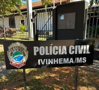 Delegacia de Ivinhema, onde o caso foi registrado. (Foto: Divulgação)