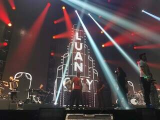 Para presentear os fãs, Luan Santana vai cantar 3 músicas inéditas. (Foto: @eric_oelke)