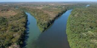 Rio Cuiabá, no Mato Grosso. (Foto: Aguinaldo Silva)