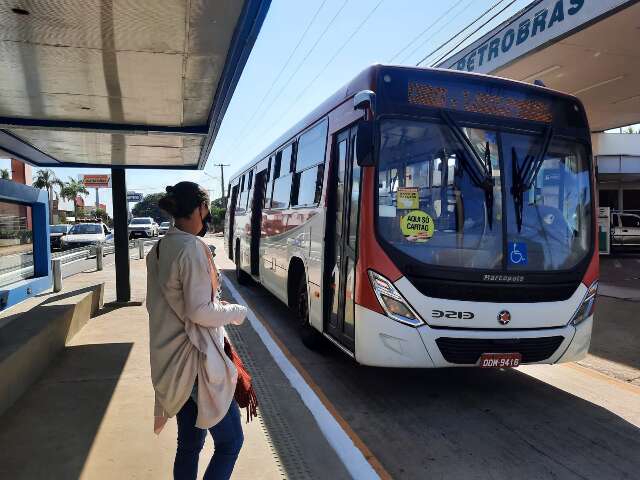 Prefeitura derruba obrigatoriedade do uso da m&aacute;scara no transporte coletivo