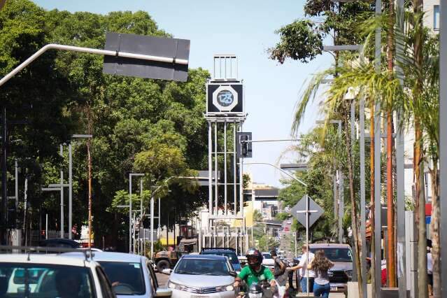 Tem cara de feriado, mas n&atilde;o &eacute;: com&eacute;rcio central tem dia de pouca movimenta&ccedil;&atilde;o 