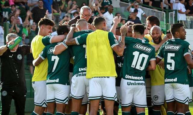 Brasileir&atilde;o: Goi&aacute;s vence d&eacute;rbi com Atl&eacute;tico-GO e dorme na 9&ordf; posi&ccedil;&atilde;o