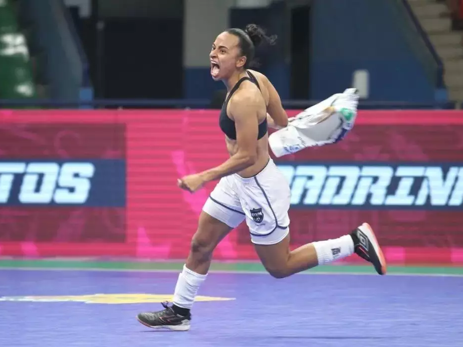 SESA - Futsal e vôlei femininos da Sesa fazem bonito no final de