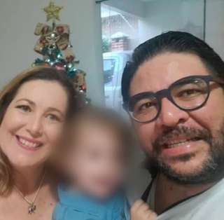 Mãe, filho de 3 anos e o pai morreram na hora. (Foto: redes sociais)